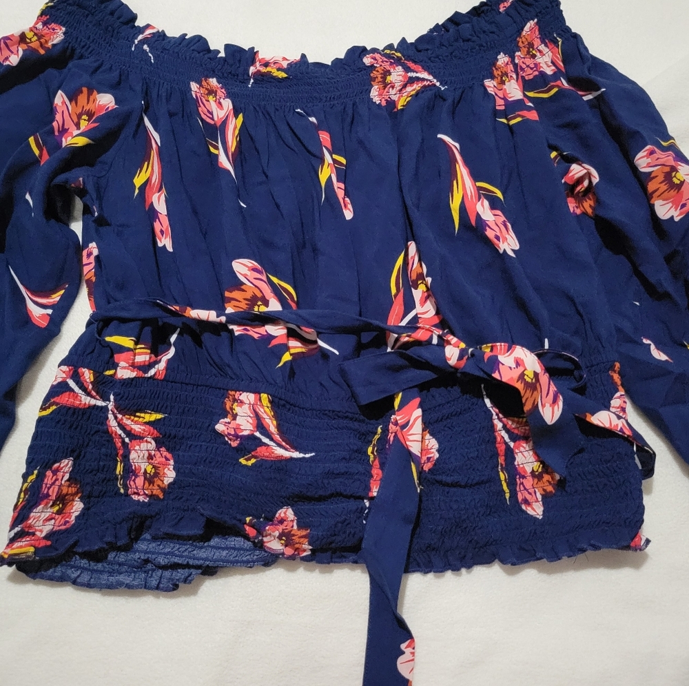 Off shoulder floral top